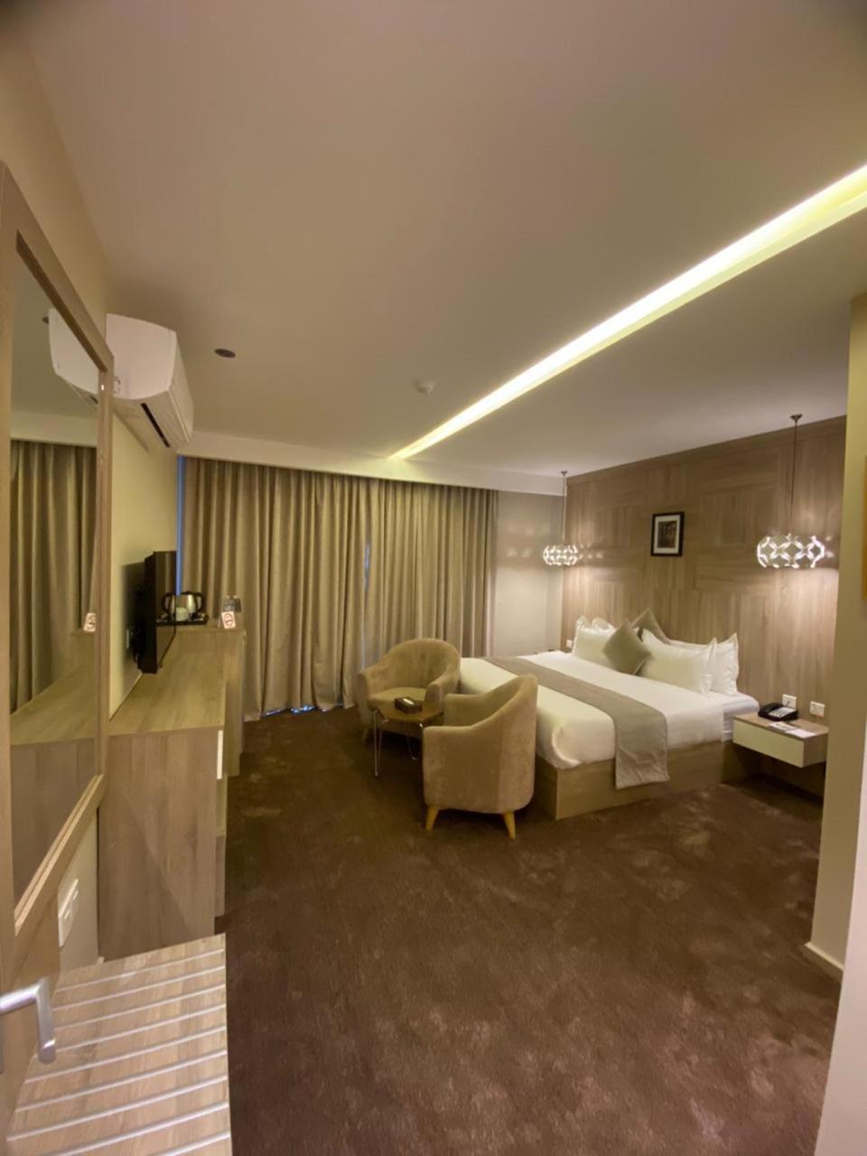 Twins Boutique Hotel 4*