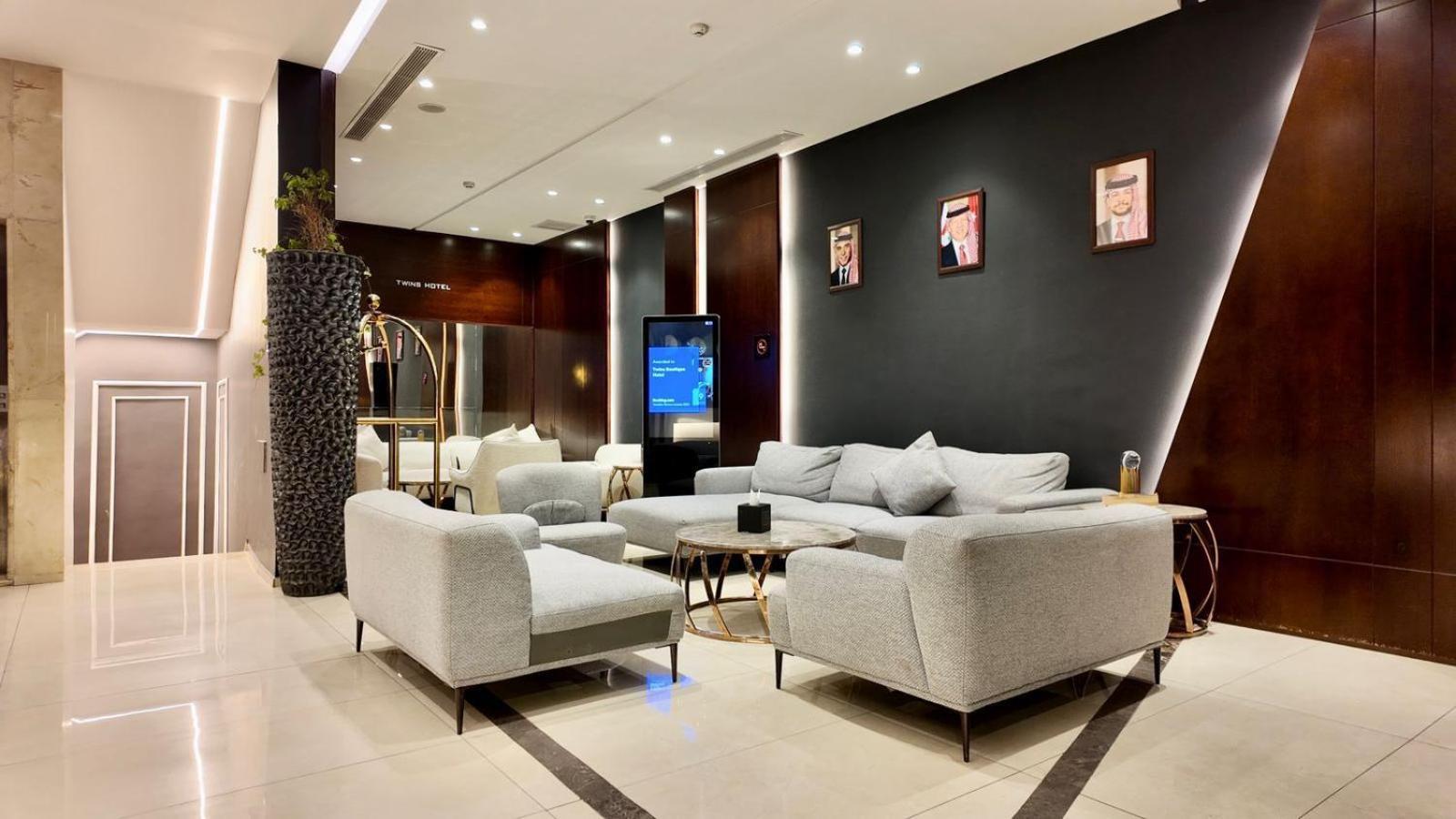 Hotel Twins Boutique 4*