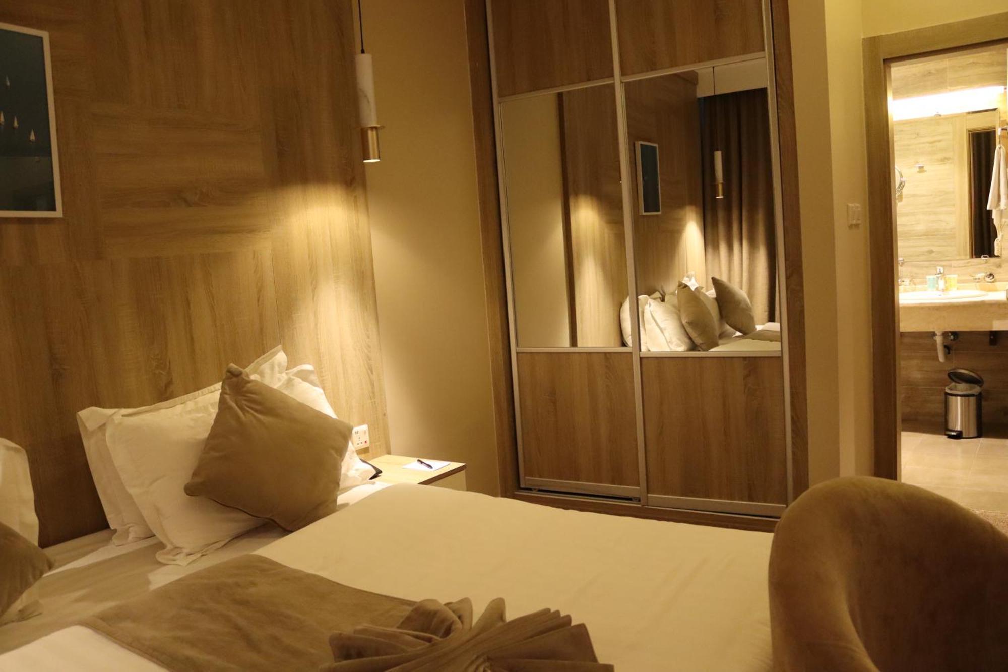 Twins Boutique Hotel 4*